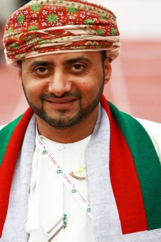 خالد بن حمد الرئيس الحالي للاتحاد العماني