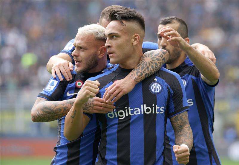 لاعبو إنتر ميلان