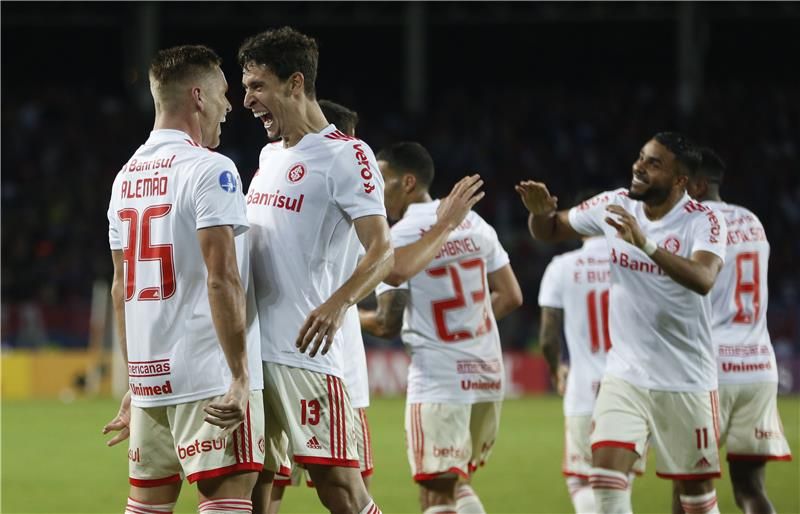 لاعبو إنتر ناسيونال