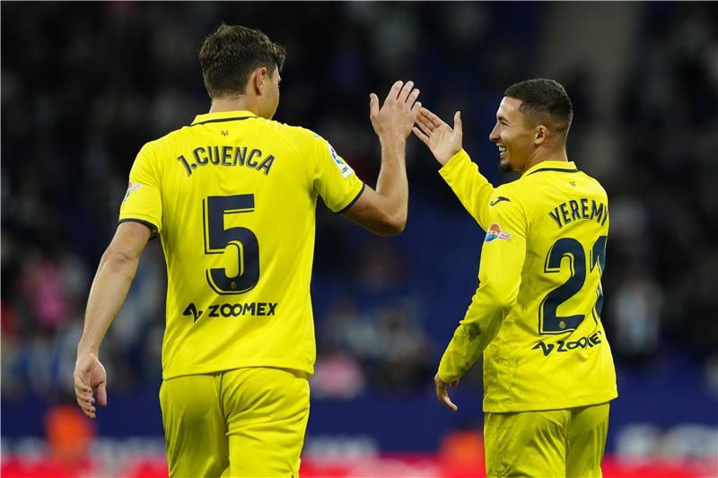 فرحة لاعبي فياريال