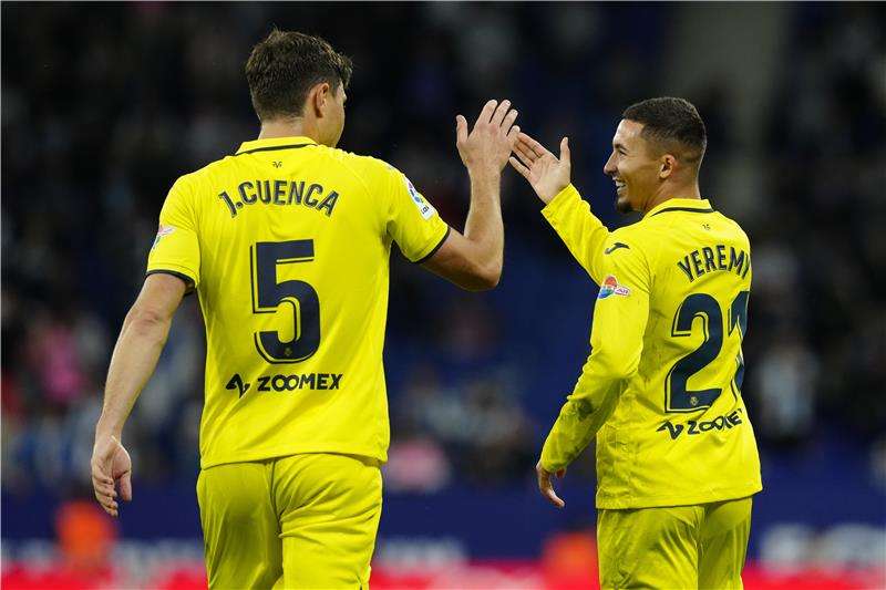 فرحة لاعبي فياريال