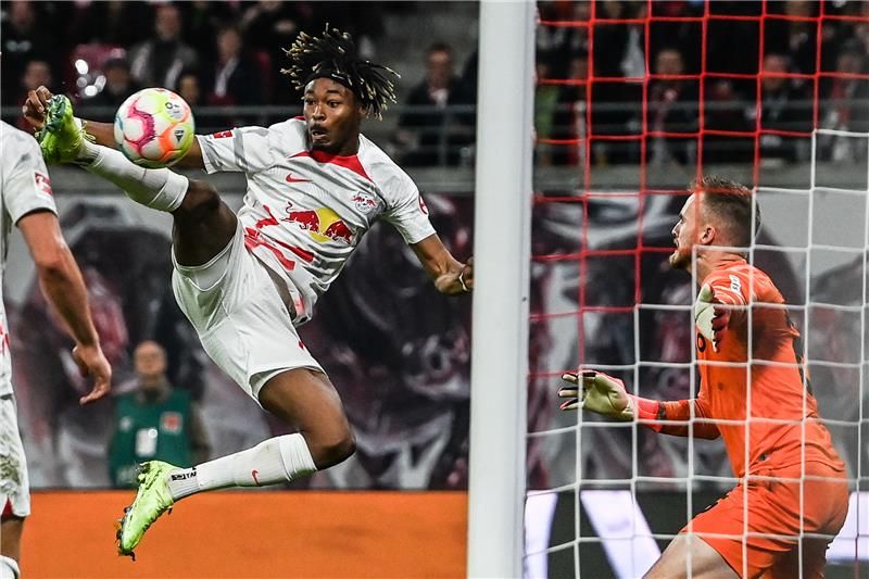 جانب من لقاء لايبزيج وفرايبورج