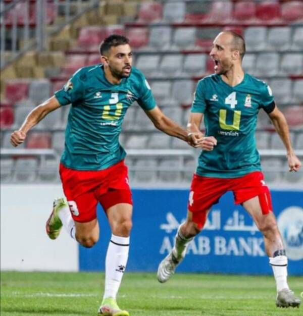 لاعبو الوحدات