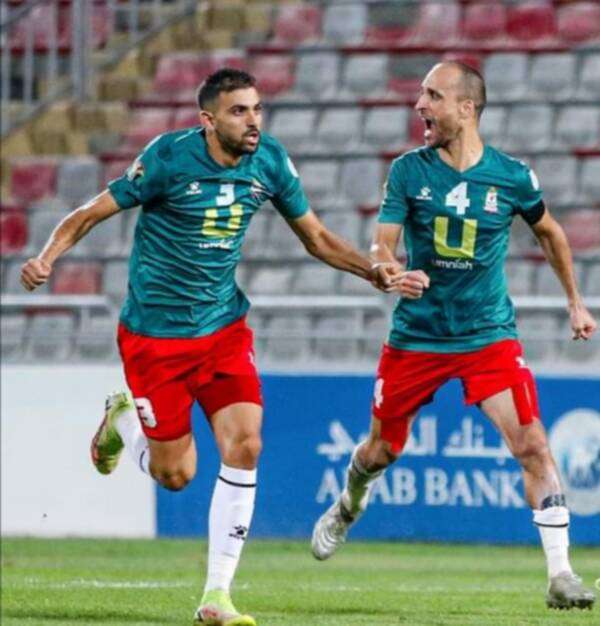 لاعبو الوحدات