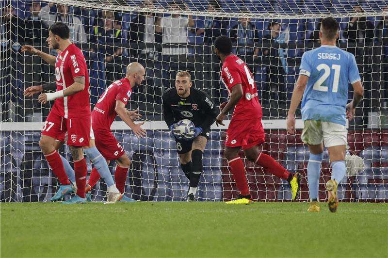 مواجهة لاتسيو ومونزا