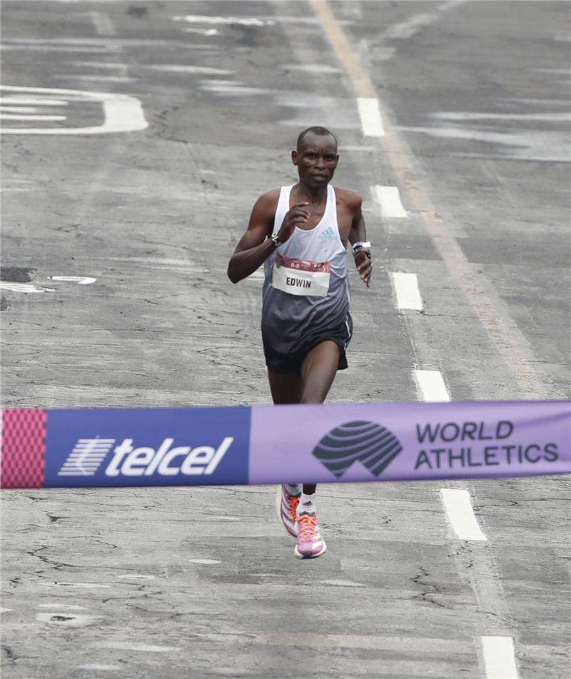 كينيث كيبروب