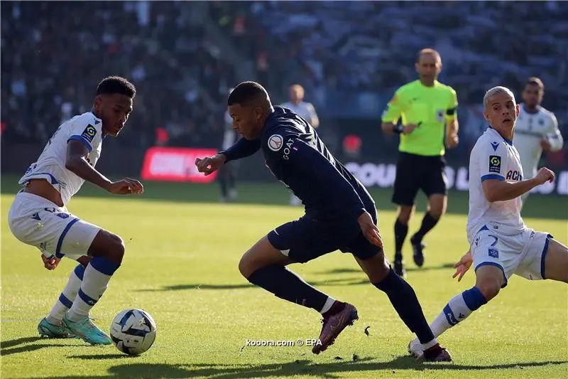 ?i=epa%2fsoccer%2f2022-11%2f2022-11-13%2f2022-11-13-10303524_epa