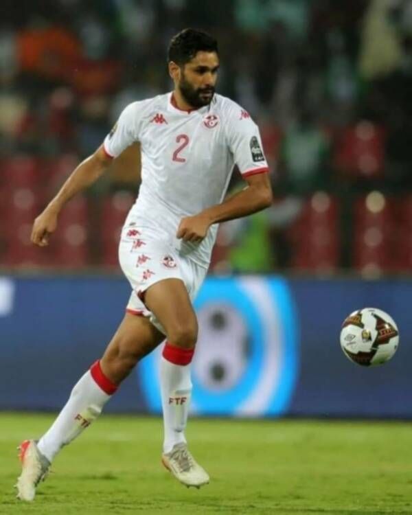 بلال العيفة