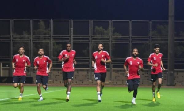من تدريبات المنتخب الإماراتي