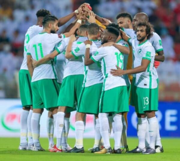 لاعبو منتخب السعودية