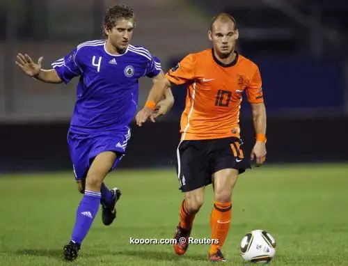 ?i=reuters%2f2010-09-03%2f2010-09-03t205442z_01_gsp07_rtridsp_3_soccer-euro_reuters