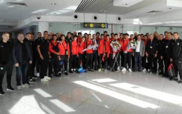 من الاستقبال