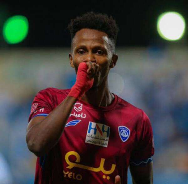 عبد الفتاح آدم