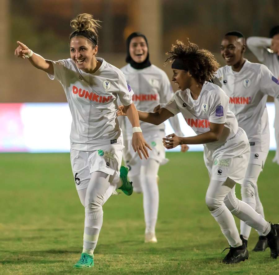 لاعبات اليمامة بعد الانتصار على الاتحاد