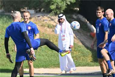 20221116-afp_32nm423_afp