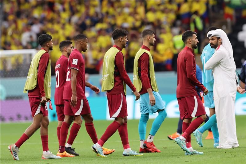 لاعبو منتخب قطر