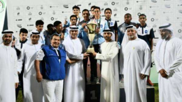 تتويج فريق النصر