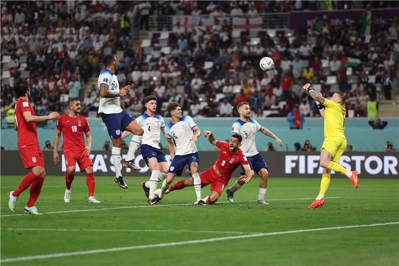 من مباراة إنجلترا وإيران