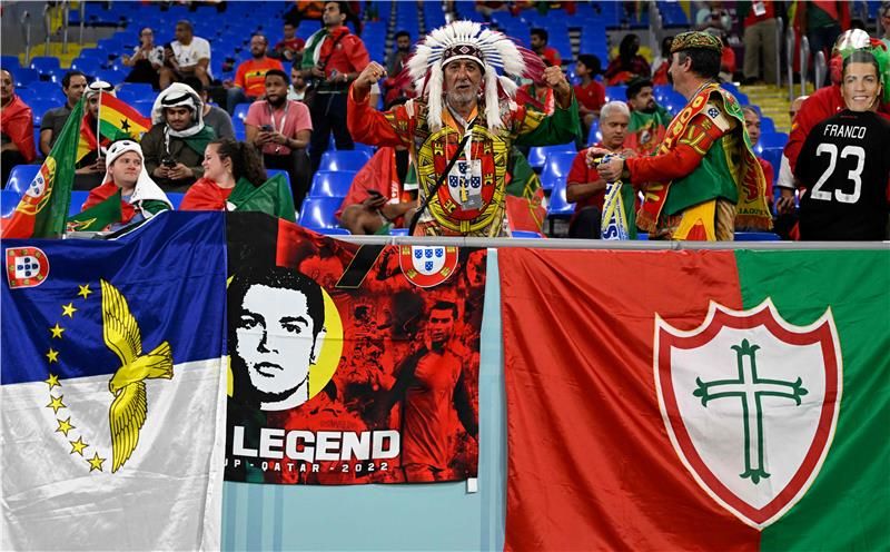 دعم جماهيري لرونالدو