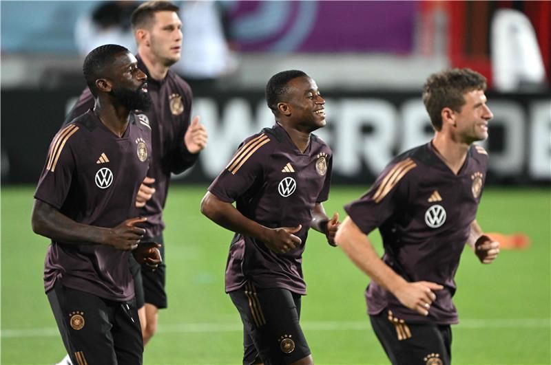 من مران المنتخب الألماني