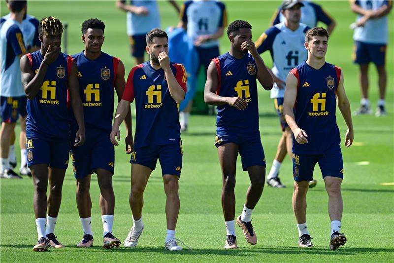 من مران المنتخب الإسباني