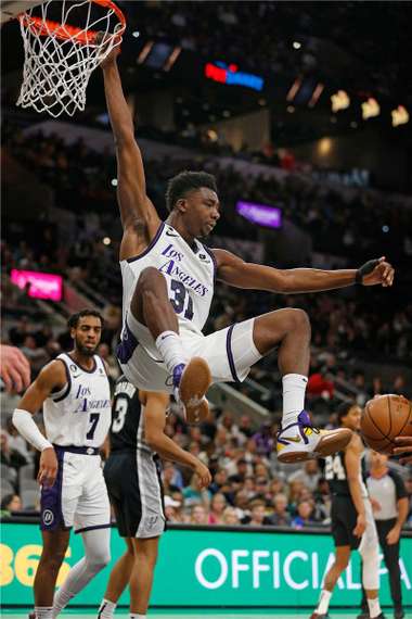 20221127-1245133025_afp