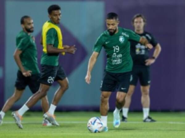من تدريبات منتخب السعودية