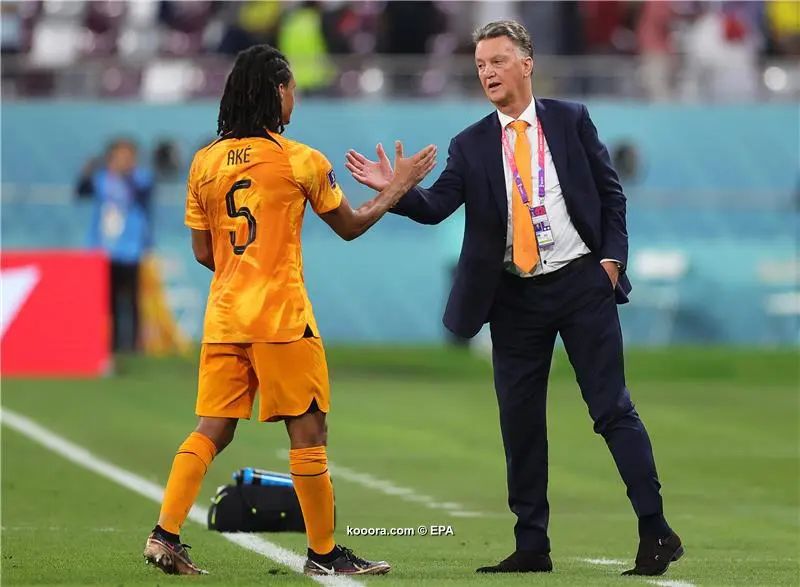 ?i=epa%2fsoccer%2f2022-11%2f2022-11-25%2f2022-11-25-10328379_epa