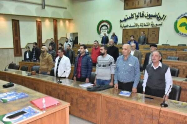 من المؤتمر