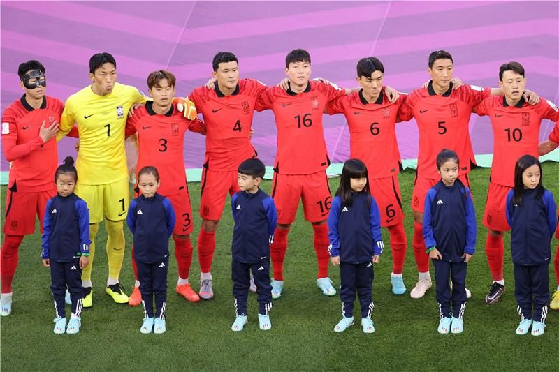 لاعبو منتخب كوريا الجنوبية