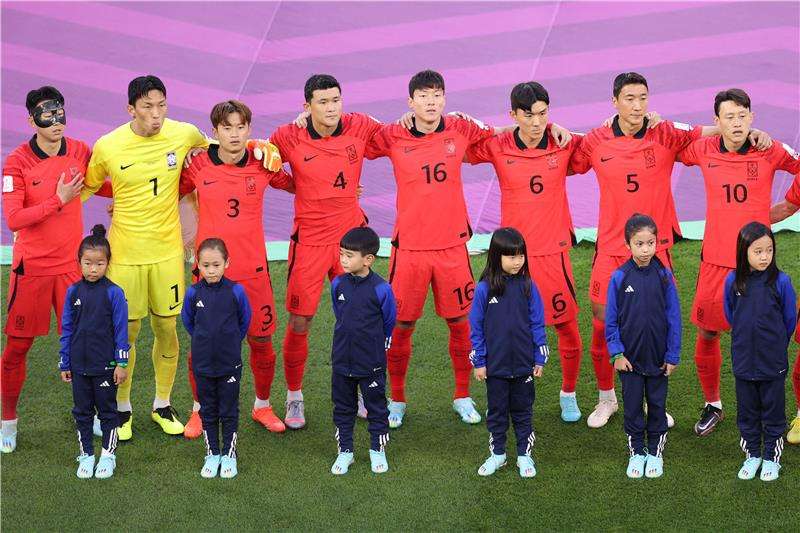 لاعبو منتخب كوريا الجنوبية