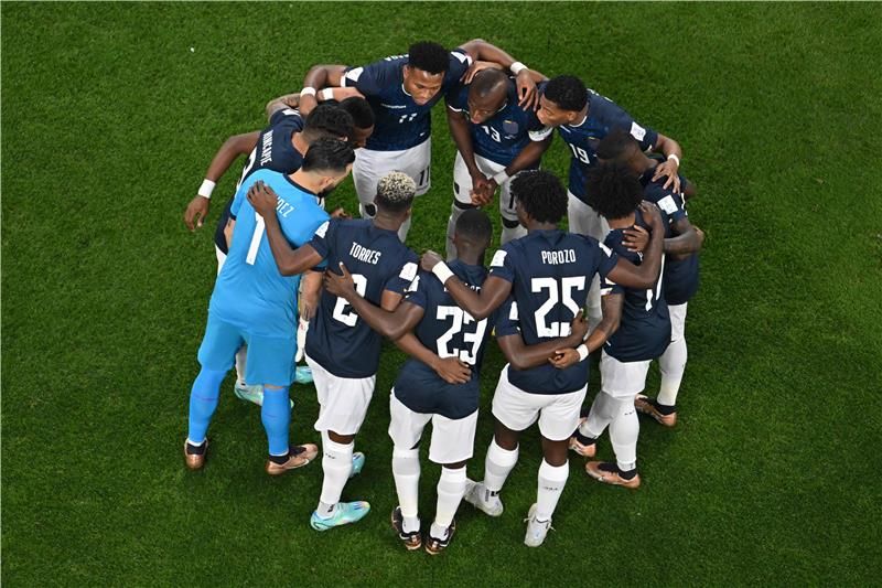 لاعبو الإكوادور