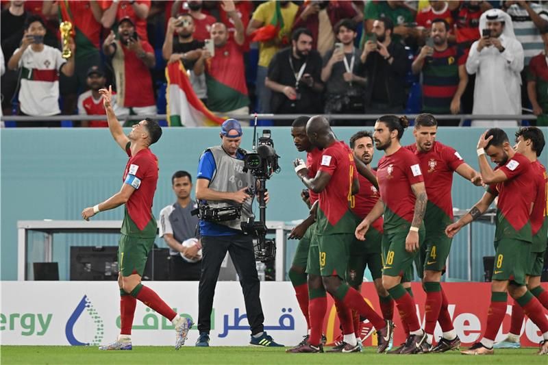 البرتغال