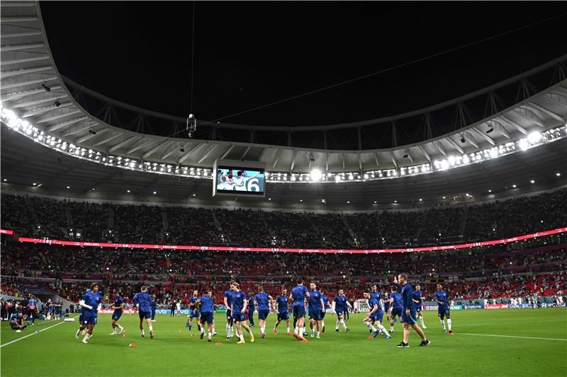 من إحماء المنتخب الإنجليزي