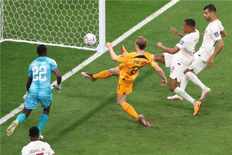 مباراة قطر وهولندا