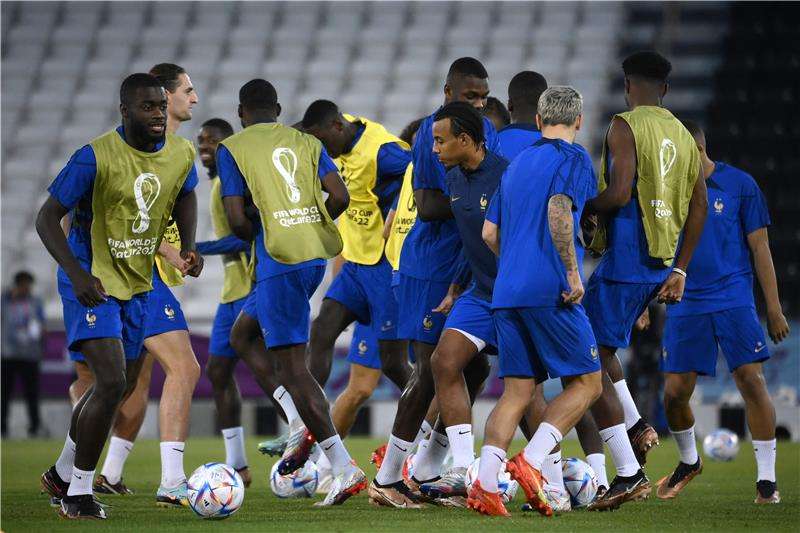 من تدريبات المنتخب الفرنسي