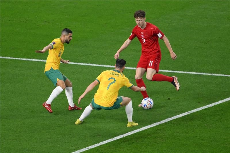 من لقاء الدنمارك وأستراليا