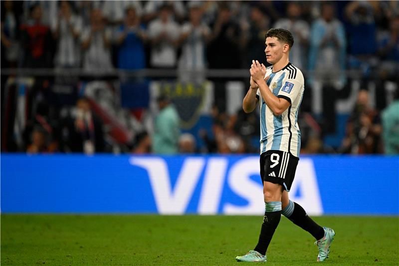 جوليان ألفاريز