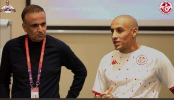 وهبي الخزري يعلن اعتزاله الدولي