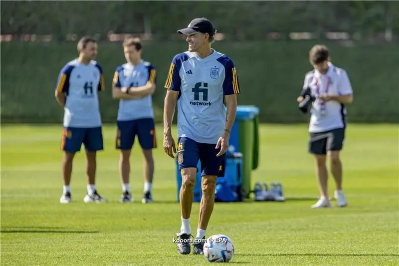 ?i=epa%2fsoccer%2f2022-12%2f2022-12-04%2f2022-12-04-10347579_epa