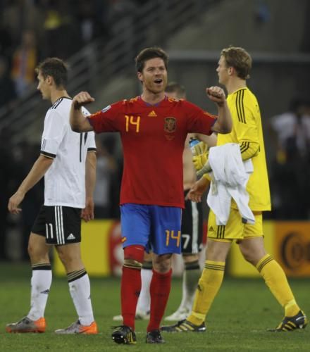 2010-07-07t203355z_01_wcp527_rtridsp_3_soccer-world_reuters