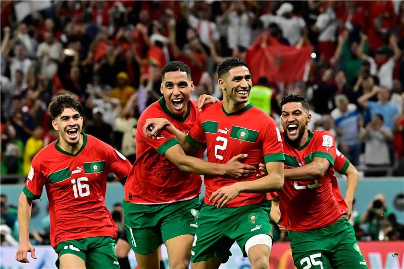 فرحة المنتخب المغربي بالفوز على إسبانيا