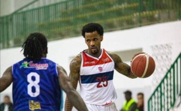 من لقاء الإفريقي والاتحاد المنستيري