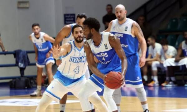 جانب من مباراة دينامو والمريميين