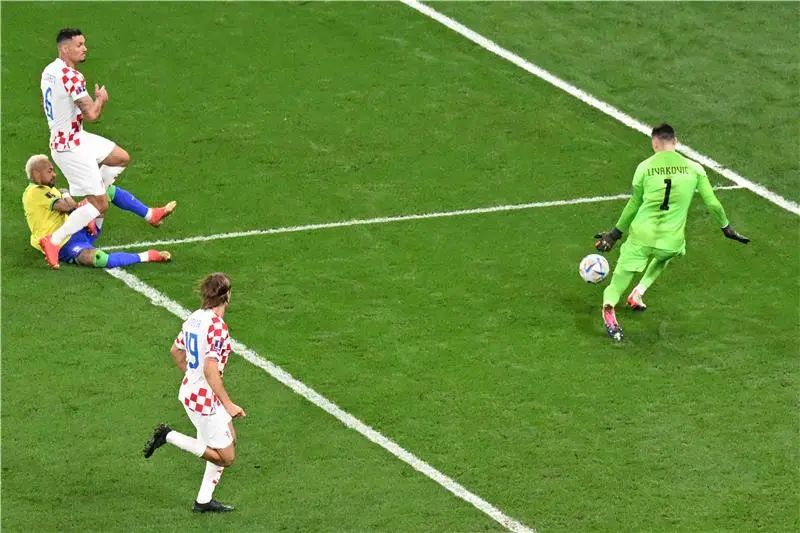 ?i=albums%2fmatches%2f2000039%2f20221209-afp_32zz9t9_afp