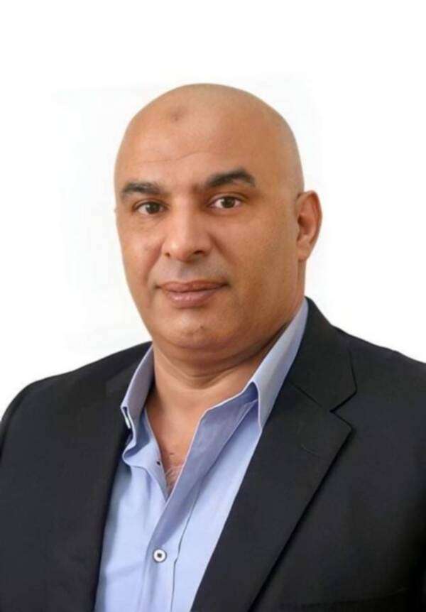 عامر الشعار رئيس الوفد