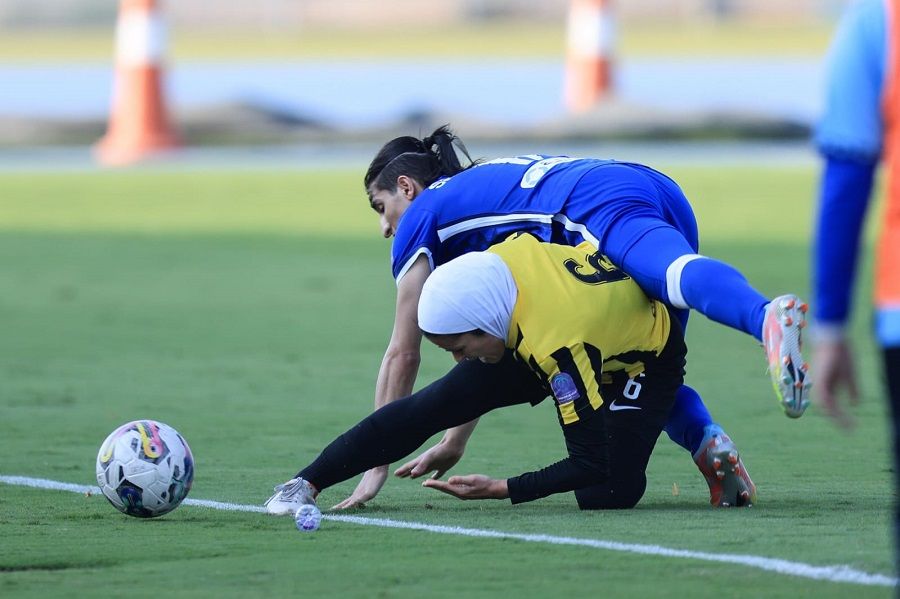 صراع كروي بين العراقية شوخان صالحي والأردنية شهيناز جبرين