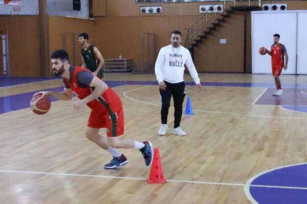 من تدريبات الدفاع الجوي