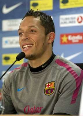  أدريانو كوريا 