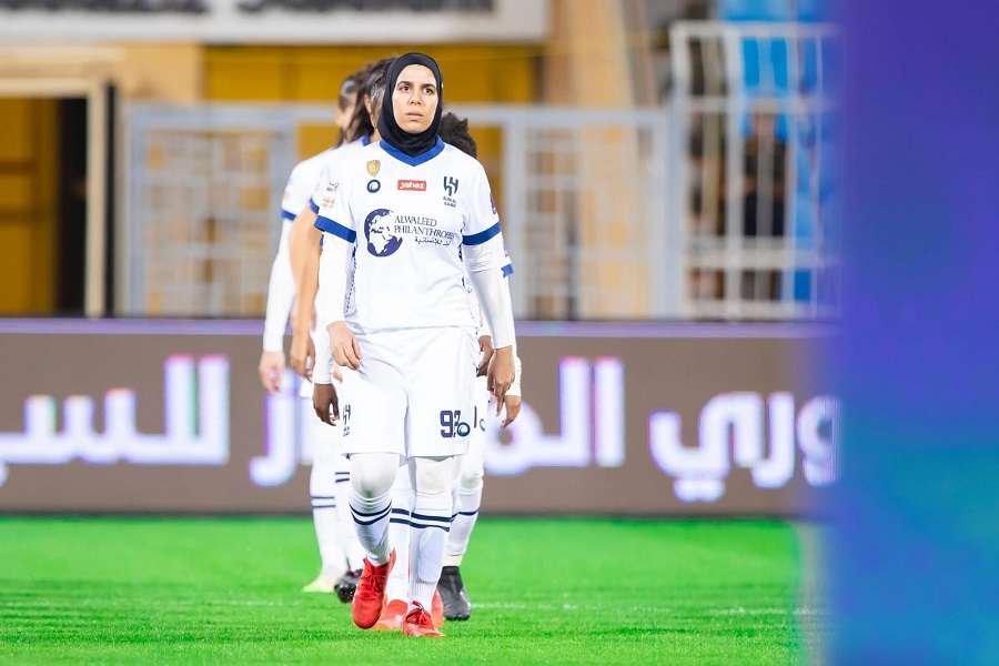 لاعبات فريق الهلال